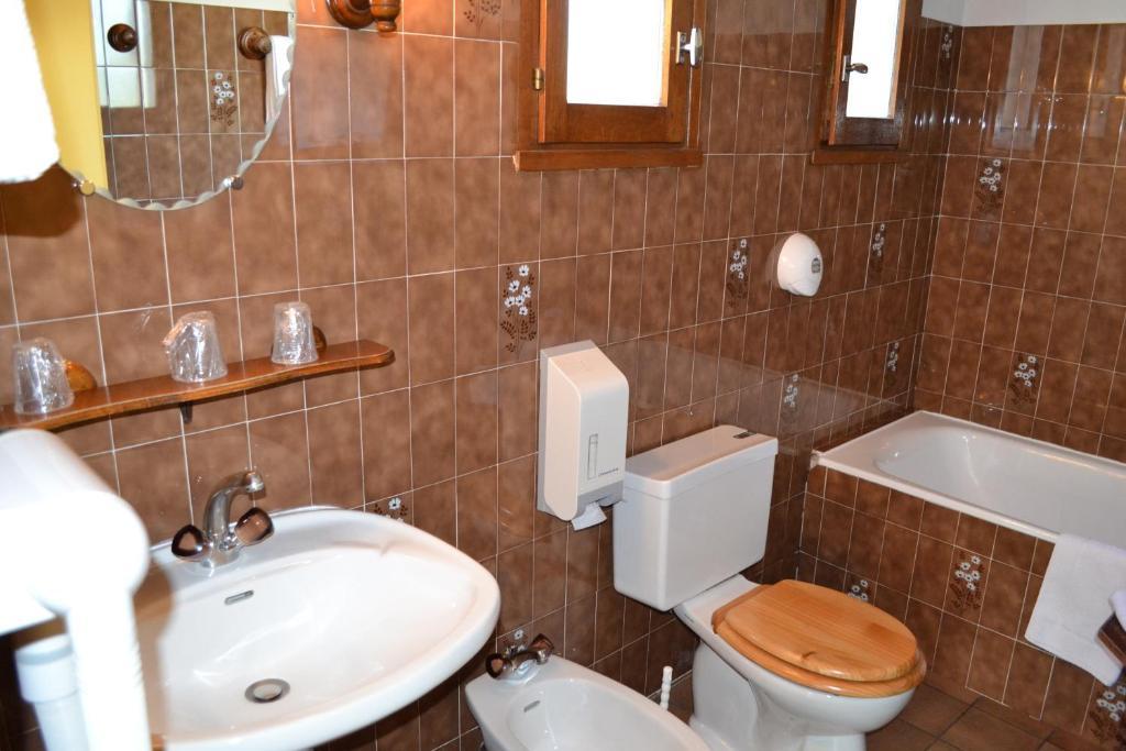 Hotel Restaurant Davat Brison-Saint-Innocent Δωμάτιο φωτογραφία